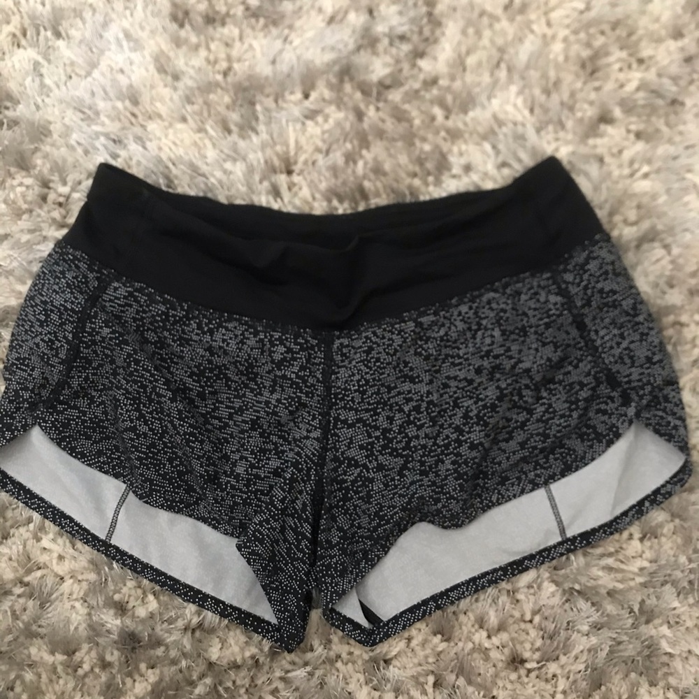 Lululemon speed up shorts 2.5